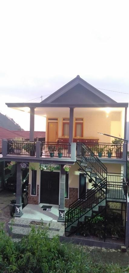 Homestay Anggun Бромо Екстер'єр фото